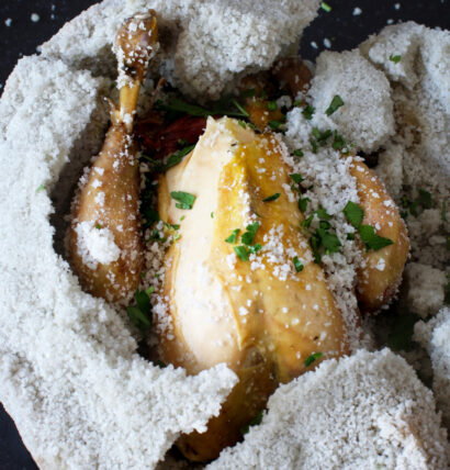 Poulet de Janzé en croûte de sel