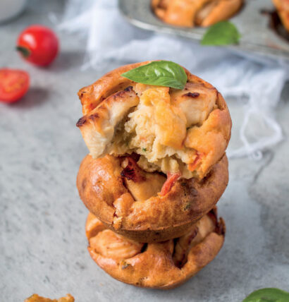 Muffins de poulet de Janzé au basilic et tomates confites
