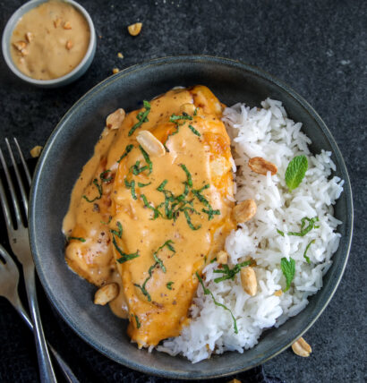 Poulet de Janzé sauce curry et beurre de cacahuète