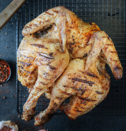 Poulet de Janzé aux épices en crapaudine